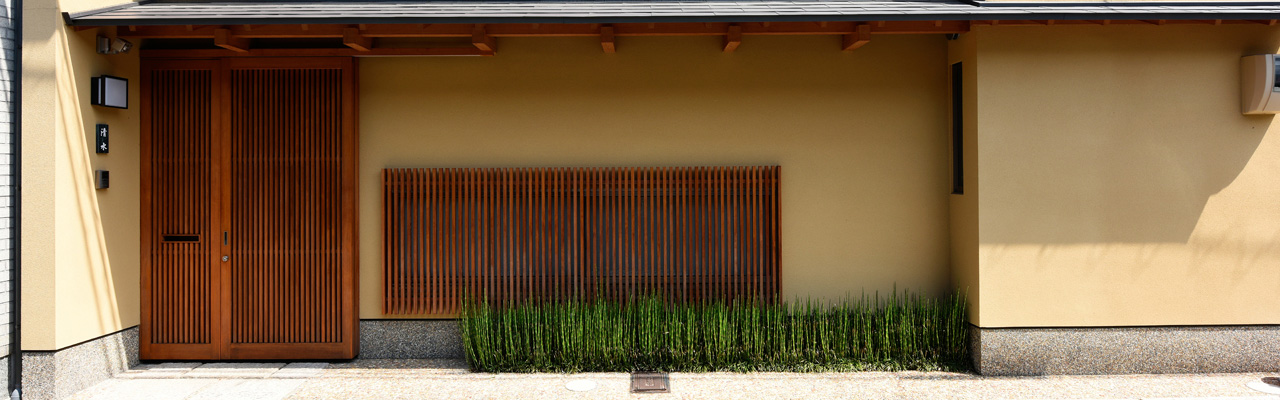 京都にふさわしいデザインをイメージ